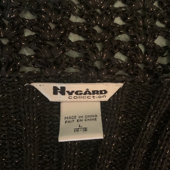 Nygard Collection soft topper to pair with tank, adds a classy look for dinner - Picture 7 of 8